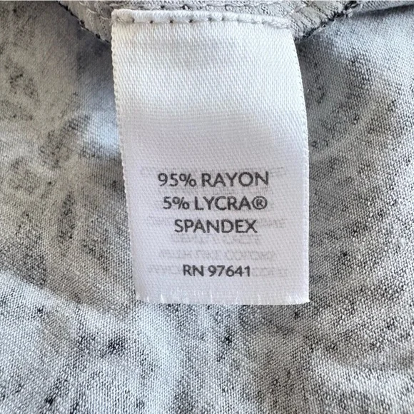 J JILL Wearever Knit Paisley Dress - Picture 14 of 16